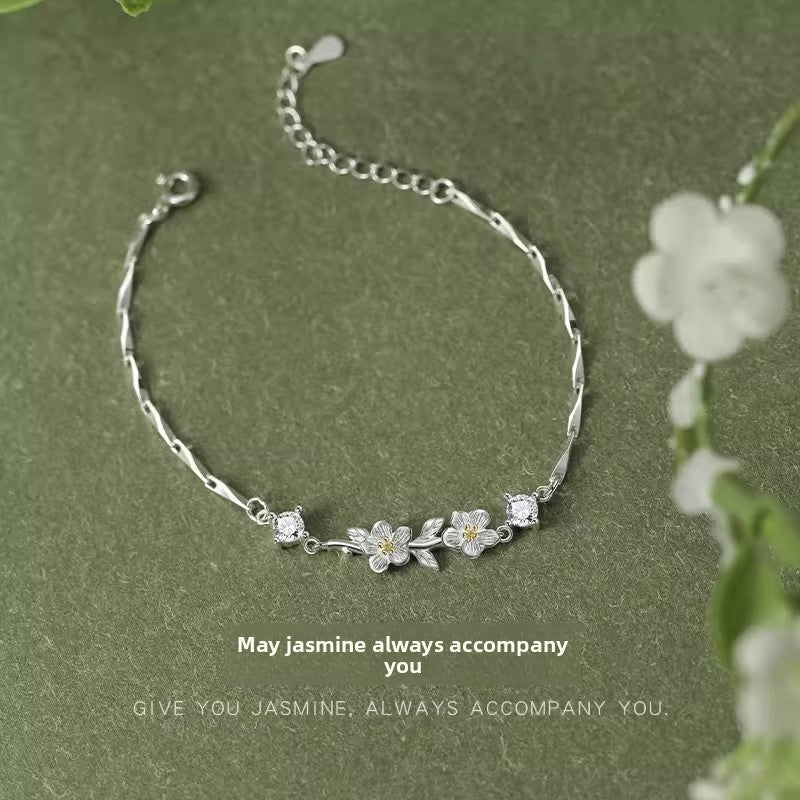 Velmora Signature Bracelet